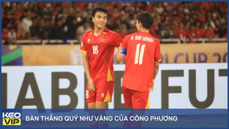 Bàn thắng duy nhất đến ở phút 37 sau tình huống cố định sở trường của Công Phương