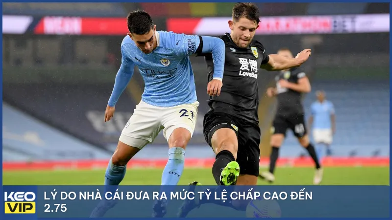 Biểu đồ so sánh phong độ, đẳng cấp và động lực thi đấu của hai đội.