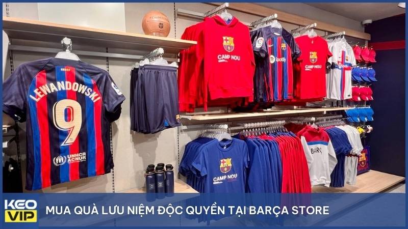 Mua quà lưu niệm độc quyền tại Barça Store