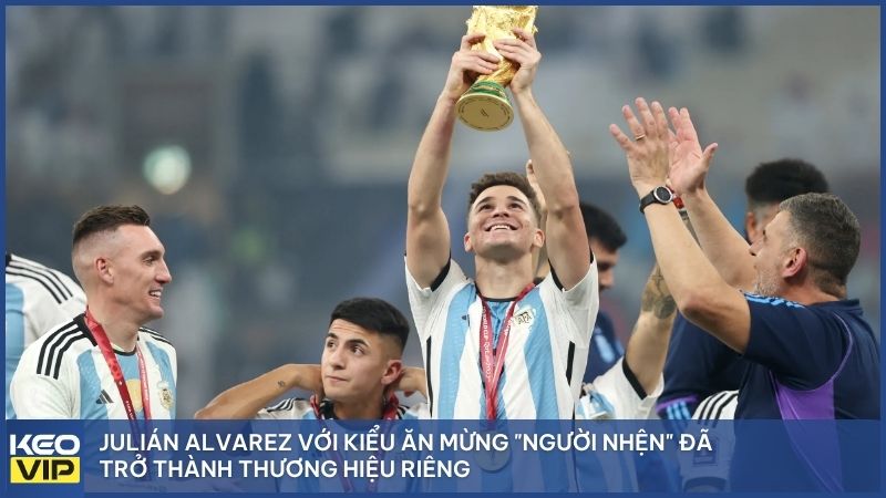 Julián Álvarez - Biệt danh "La Araña" (Người nhện) bắt nguồn từ đôi chân lừa bóng biến ảo như có "nhiều chân"
